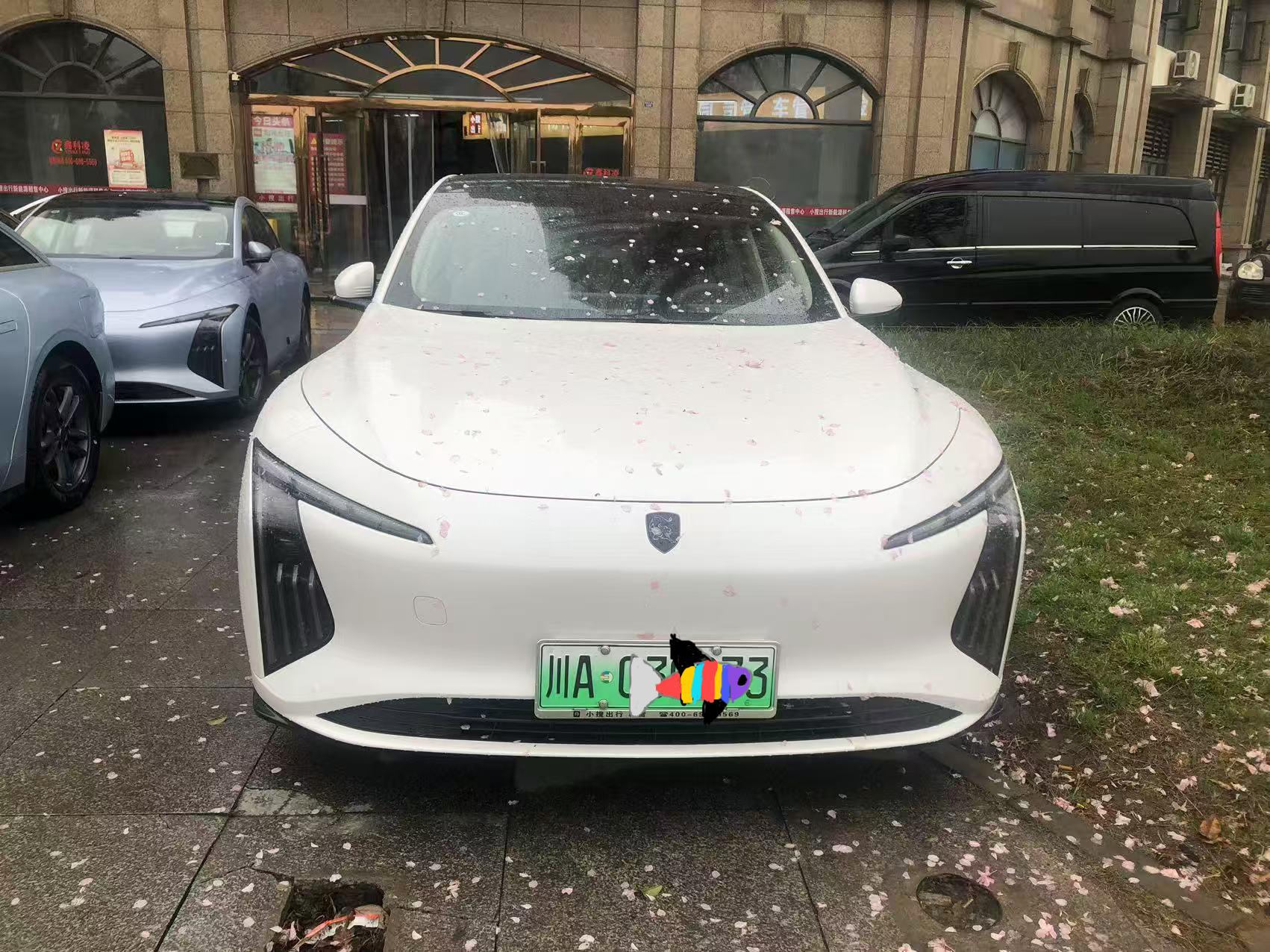 你不是在租车，是在启动人生第二个收入引擎